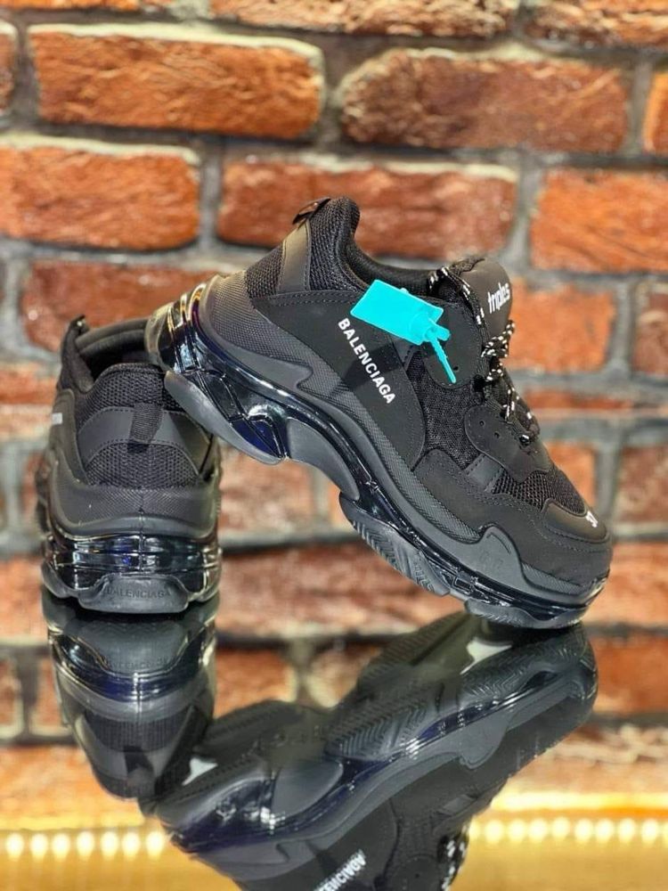 Balenciaga triple S Negru