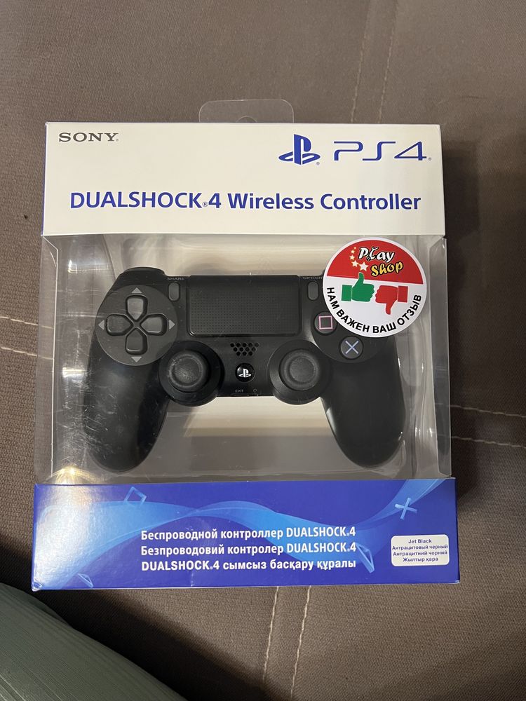 Игровой контроллер Sony Dualshock 4 v2 черный джойстик playstation