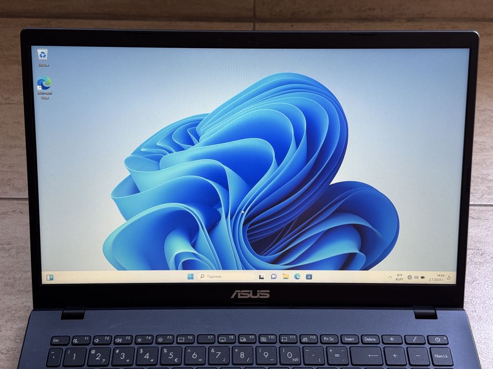 Asus E510MA 15,6” инча / 8GB RAM / 256GB SSD / Intel Celeron N4020