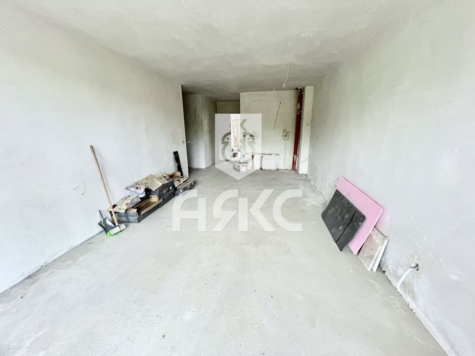 Продава се Двустаен апартамент в София, Малинова долина - 110 кв.м за 1300 €/кв.м - Снимка #2