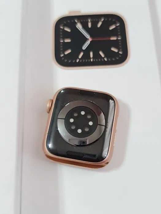APPLE Watch Series 6, 40mm Gold Aluminium Case, CA NOU, Full Box.