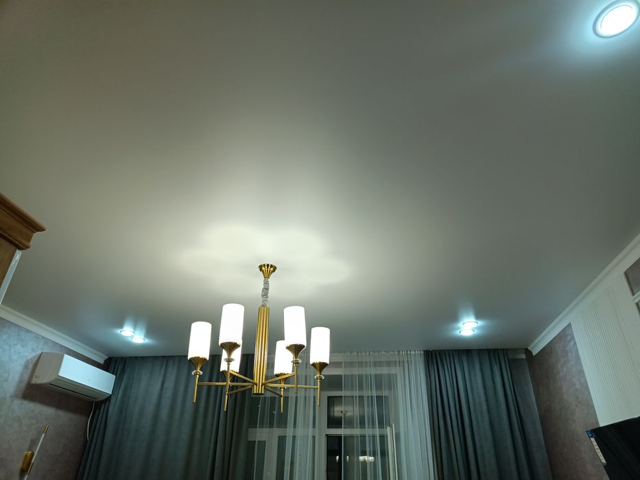 Натяжные потолки