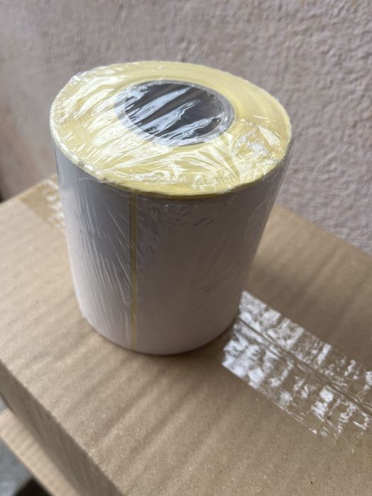 Самозалепващи етикети шпула 100 / 70  500 бр