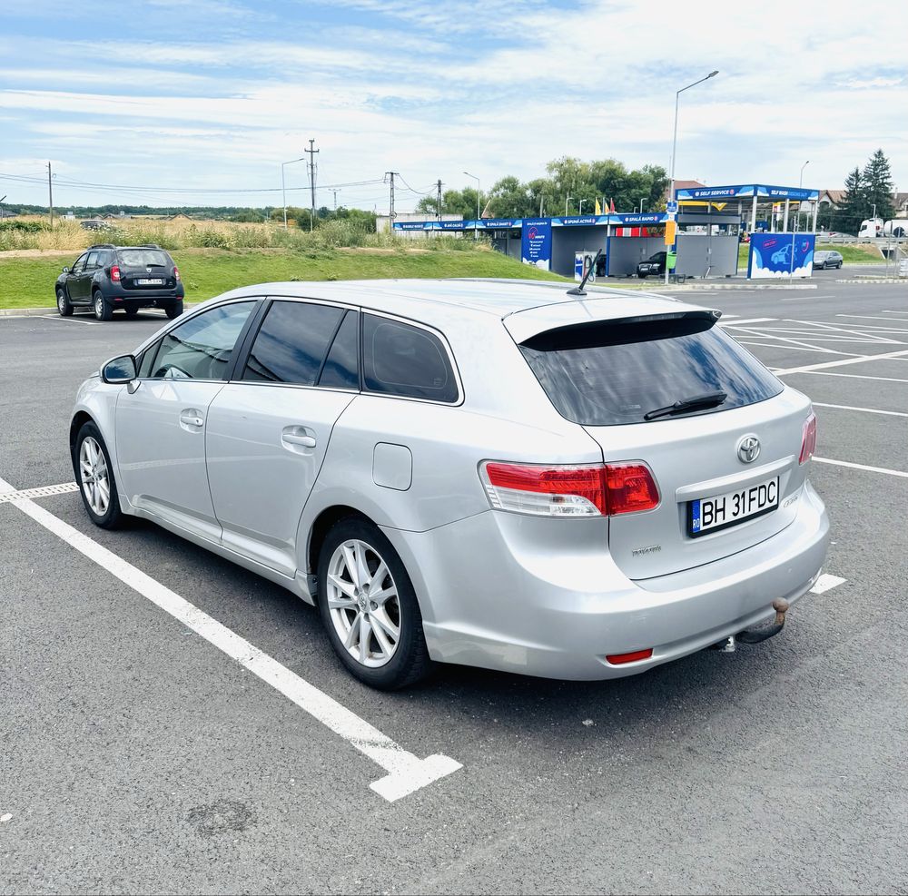 Toyota Avensis 2.2 diesel, an 2010, 150 cp