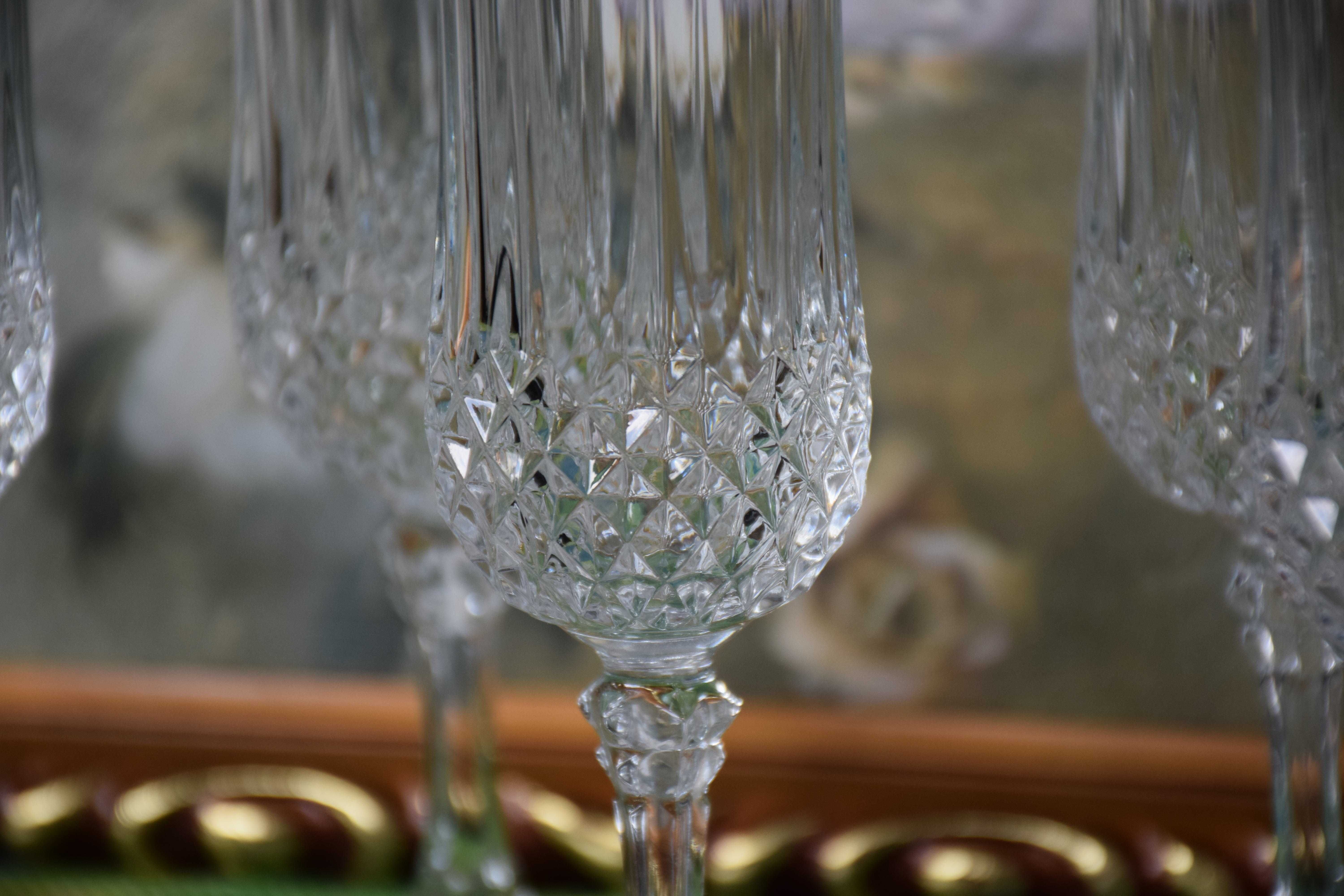 Чаши за вино и шампанско, френски кристал