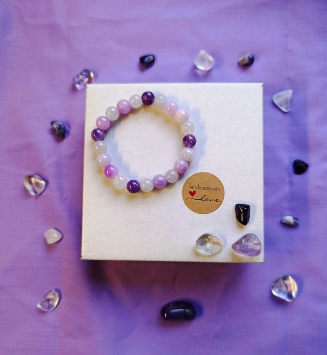 Гривна "Сила и Вдъхновение"  аметист и планински кристал