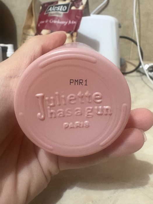 Parfum Juliette has a gun Powder love