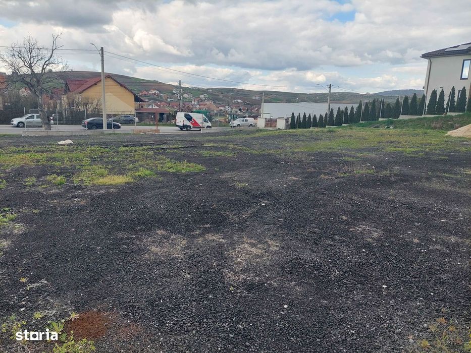 Teren 4.ooo mp - PARCARE la Sura Mare