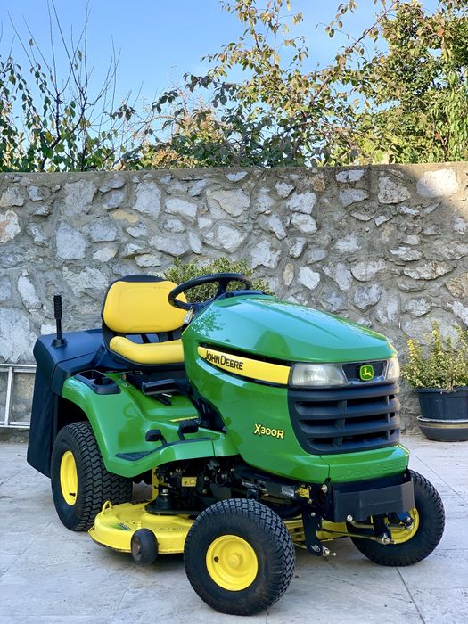 Tractoras de tuns iarba John deere Kawasaki V2 Turbo Sistem