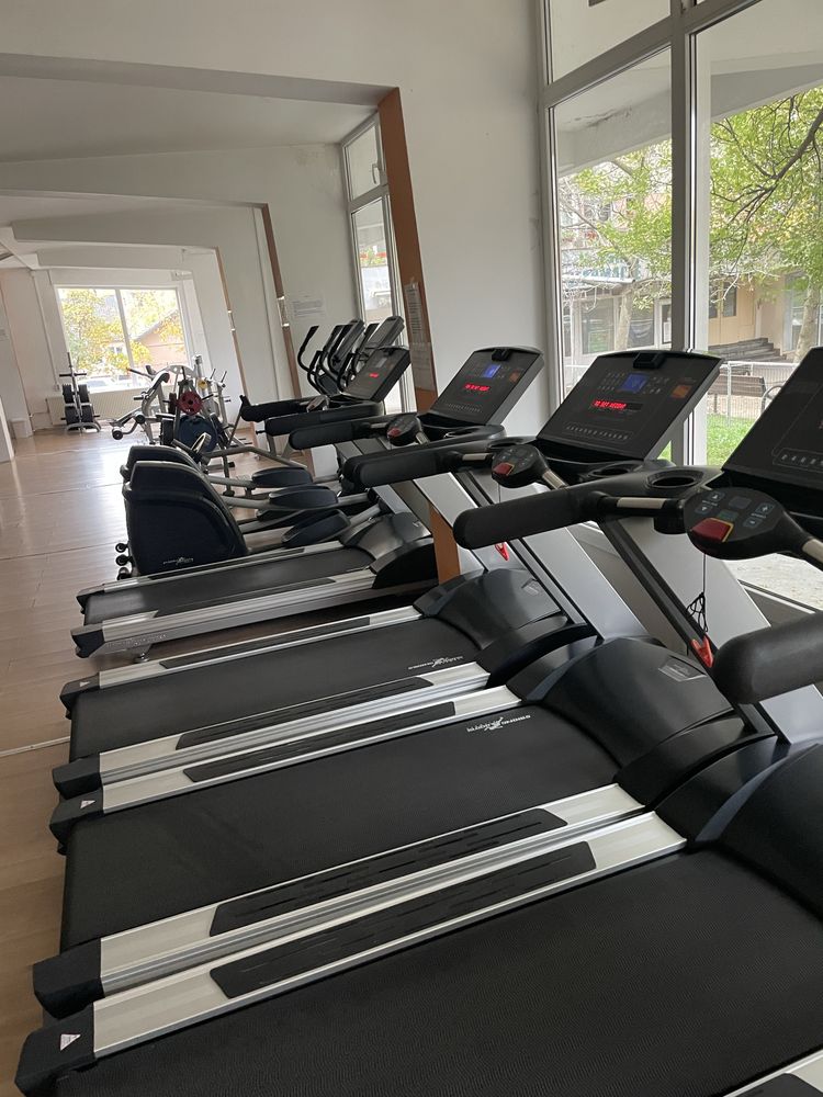 Echipamente/ aparate fitness