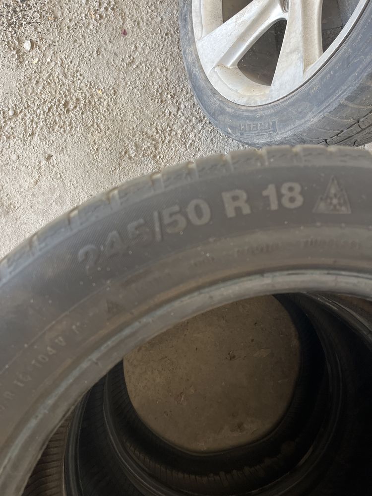 Шины R18 пара и R19 зимние пара и диск для запаски R18