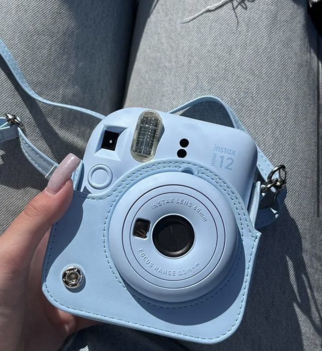 Instax 12 mini новый с чехлом