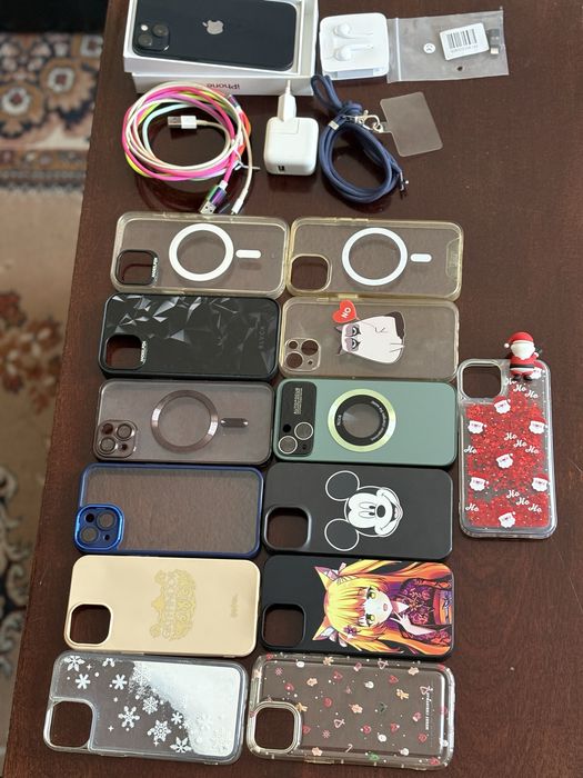 Vand Iphone 13 intr-o  stare impecabila cu toate accesoriile