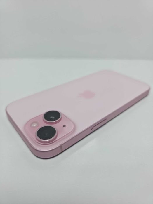 iPhone 15 128GB Pink