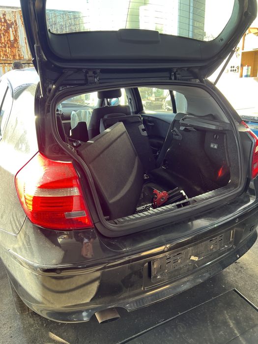 BMW 118D На части