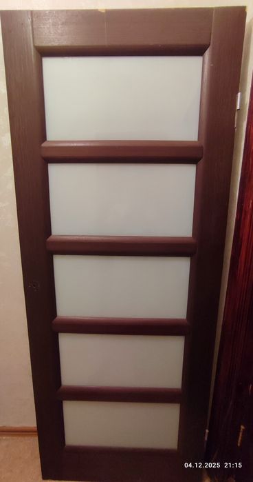 Межкомнатные деревянные двери б/у