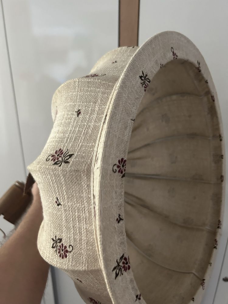 Superba lampa de tavan lemn, sfoara 40cm diametru si 30 inaltime
