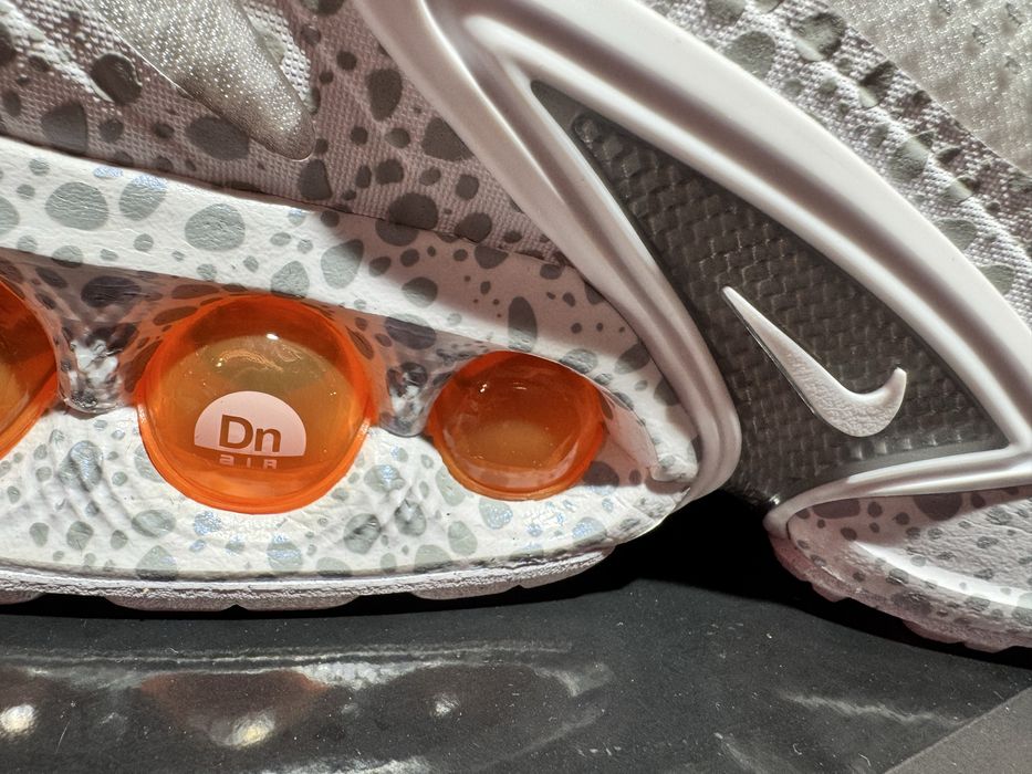 Оригинални! Nike Air Max Dn SE Premium - 44,45 ShoeMag