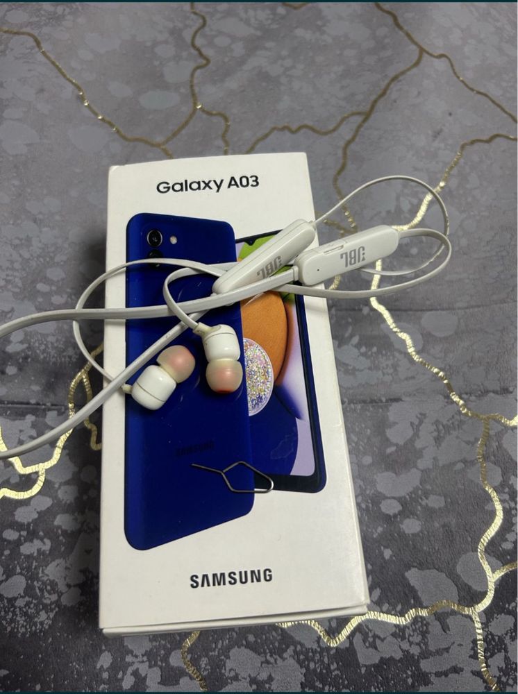 Смартфон Самсунг Galaxy A03