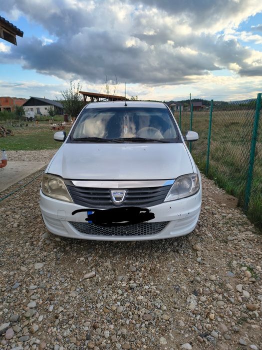 Dacia Logan 1.2 an 2011