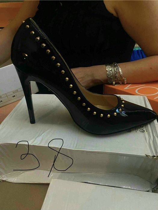 Дамски обувки , само мерени