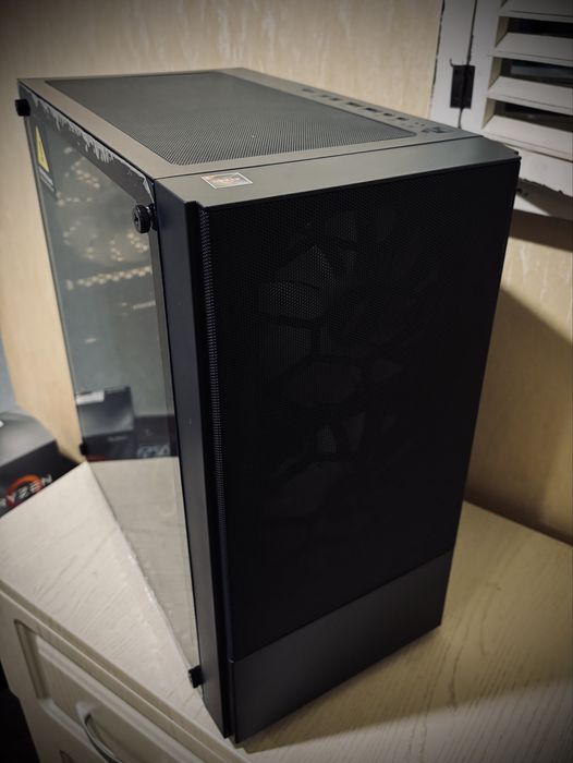 PC Gaming Ryzen 5 3600 / RX 5700 XT / 16GB / SSD 1TB / RGB