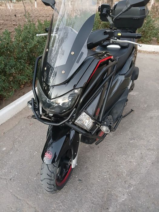 Продам скутер цена договорная