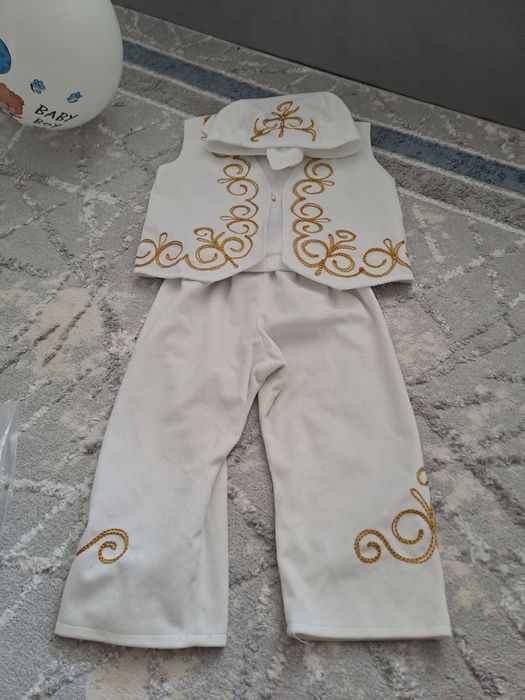 Продам казахский костюм