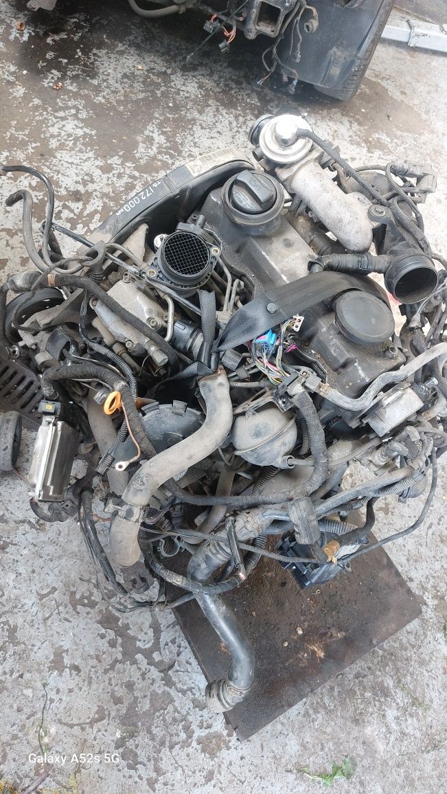 Напълно оборудван Двигател 1.9 TDI 110кс