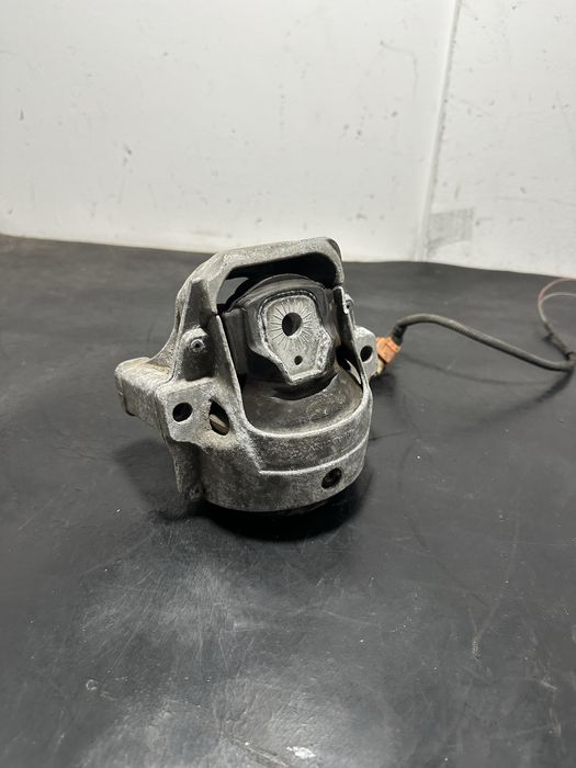 Tampon suport motor stanga Audi A4 B8 2.0 TDI 2.7 TDI 3.0 TDI