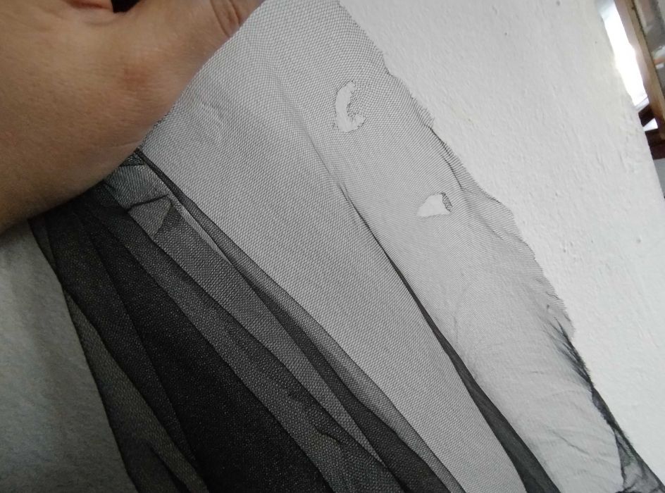 Класическа рокля в червено и черно