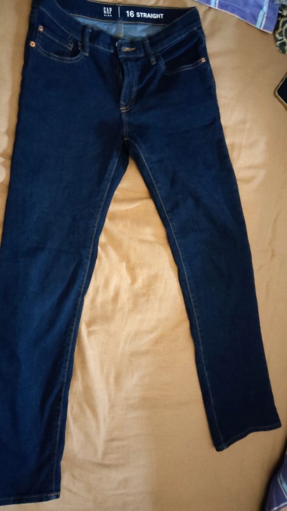 Gap straight jeans из США  на 13-16 Лет