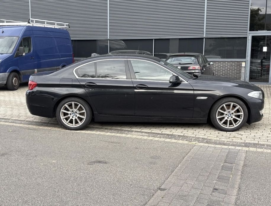 Bmw seria5 f10 2.0i