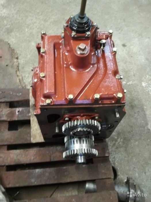 Коробка передач мМТЗ-82 (нов.образца) боковое переключение