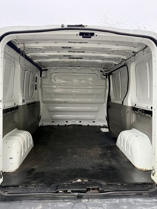 Renault Trafic 2.0 dci 68.000 km Euro 5