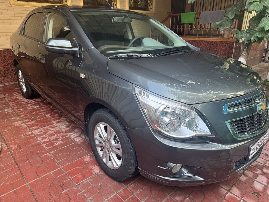 Продам кобальт 2023 года (фулл комплектация).