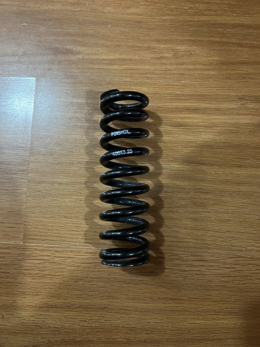 Пружина Fox 400x3.25 за 222/225/240/250 шок