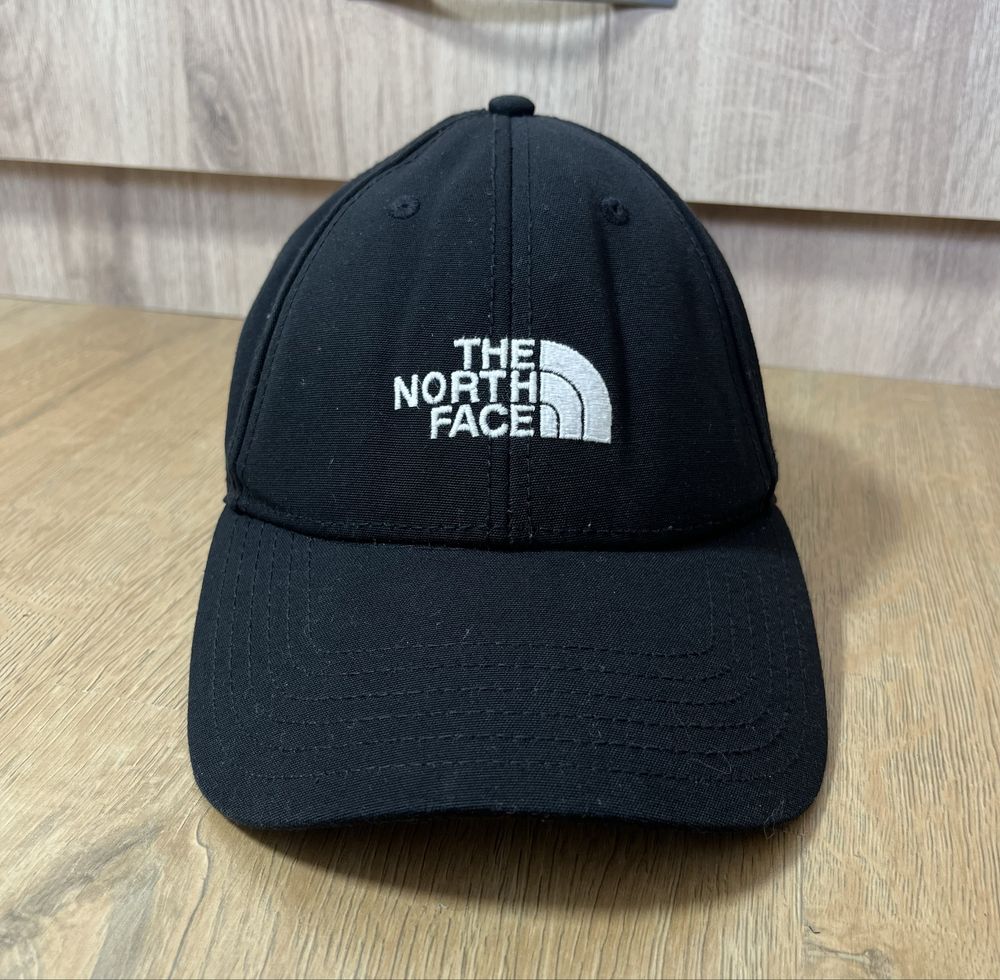 New Balance,Nike ACG мъжки тениски размер М