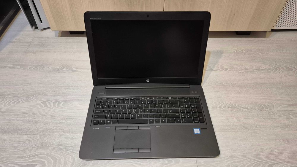 Gaming HP I7-6820HQ 16GB RAM 512GB SSD nVIDIA Quadro M1000M 2GB GDDR5