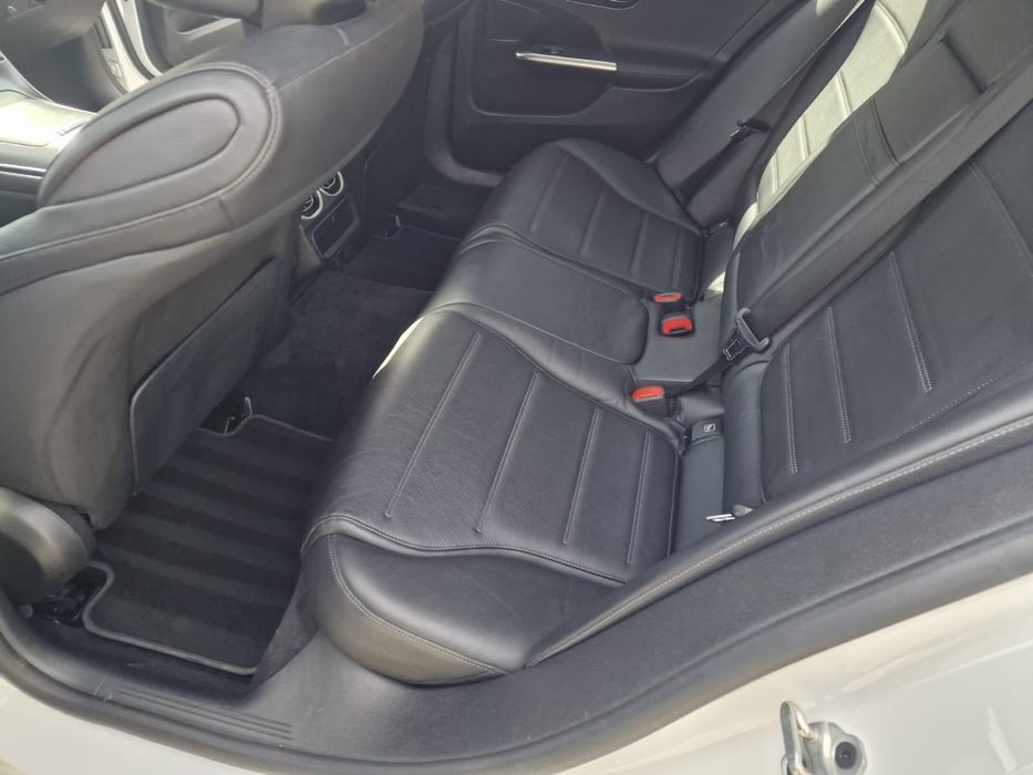 Mercedes Benz C-Class 220d