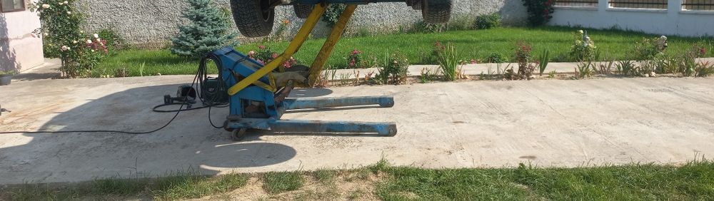 Elevator foarfeca 220v stare buna