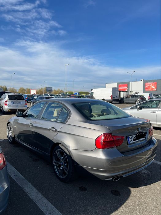 Bmw    320  D