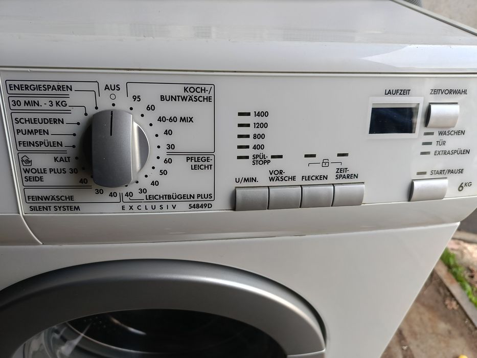 Пералня AEG в отлично състояние .