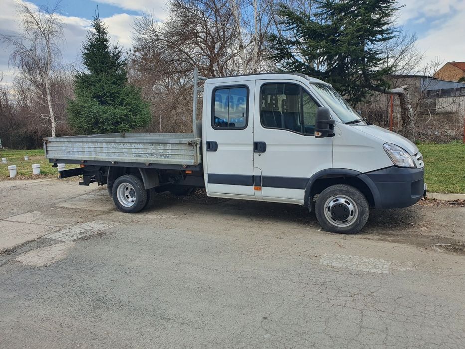 Ивеко 35/15 6скорости ,реални 80000км