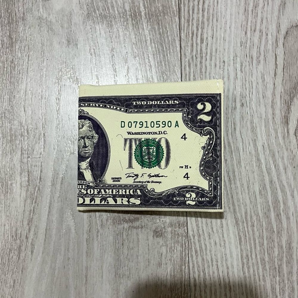 Portofel in forma de dolar