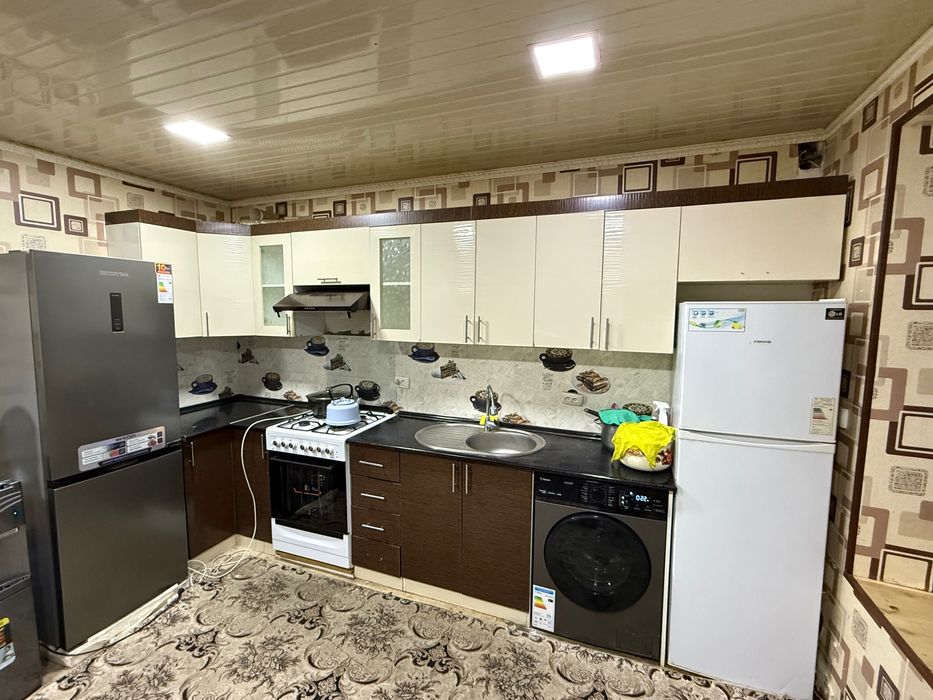 Oshxona mebeli sotiladi!