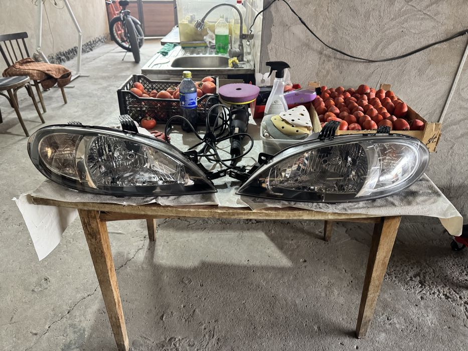 Фары передние для автомобиля Chevrolet Gentra