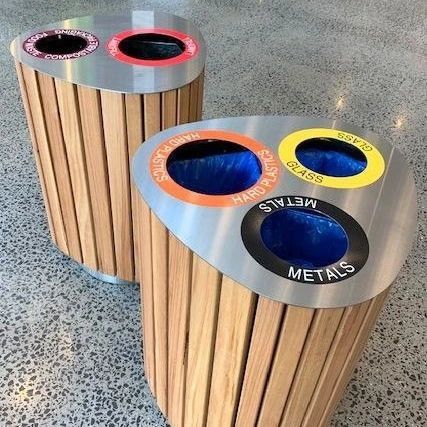 Хар хил турдаги скамейка, урна, гул тувак, латоклар ишлаб чикарамиз