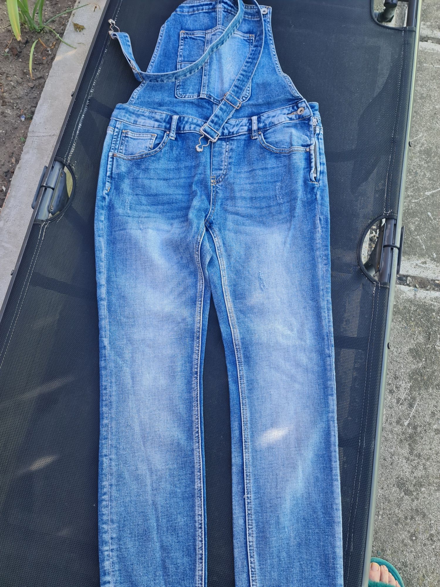 Salopeta lunga jeans