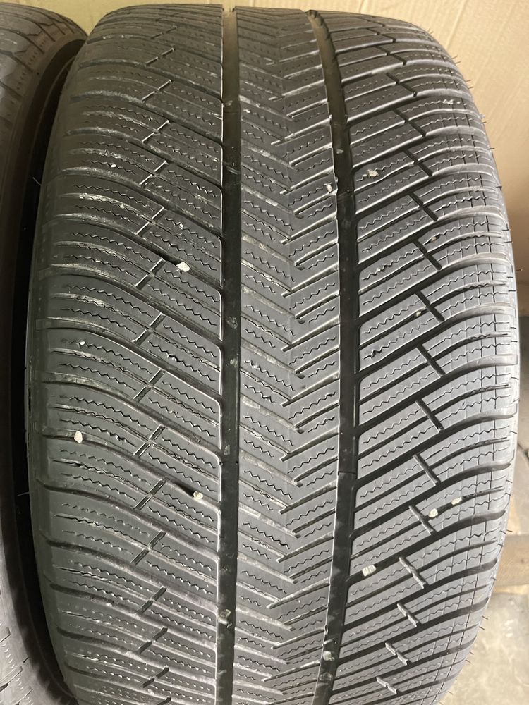 295/40/R20 Michelin Latitude Alpin